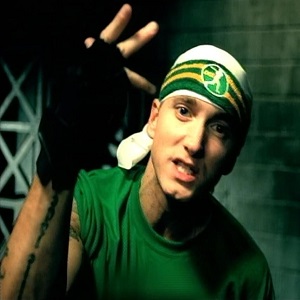 دانلود ریمیکس آهنگ Sing For The Moment از Eminem