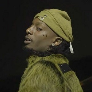 دانلود آهنگ UR THE MOON از Playboi Carti دانلود آهنگ UR THE MOON از Playboi Carti